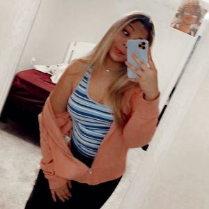 Meet your Posher, Angelina